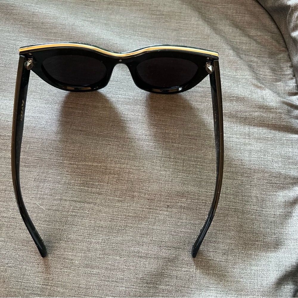 I-SEA Black Oversized Lana Sunglasses - Picture 5 of 10